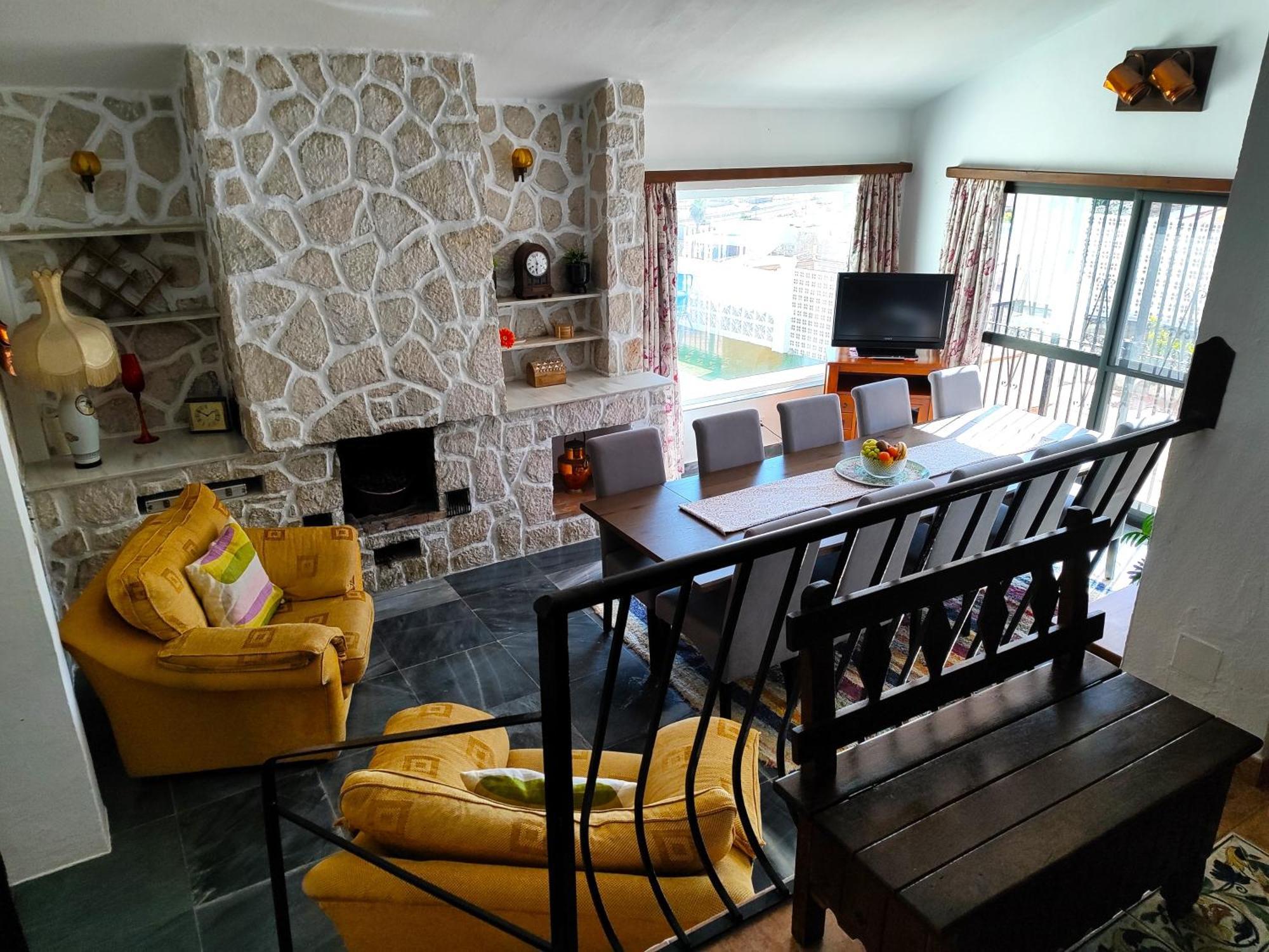 Evans Realty Al Villa & Piscina & Garaje & Playa فوينخيرولا المظهر الخارجي الصورة